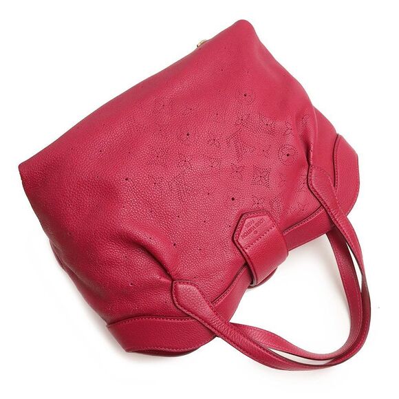 Louis Vuitton Mahina Leather Cirrus PM Shoulder Bag Red - Picture 6 of 12